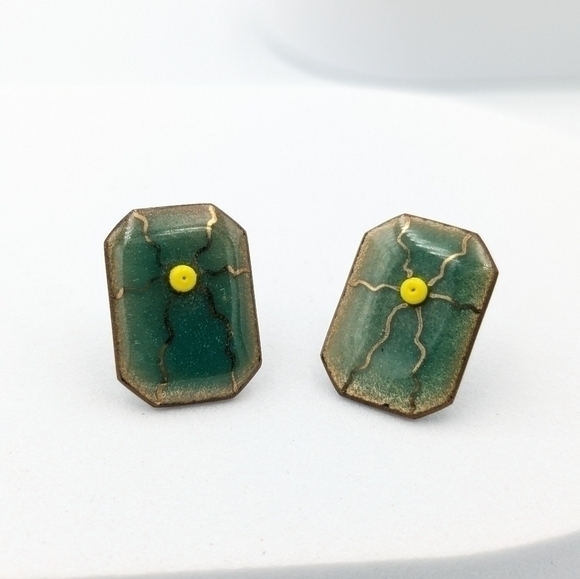 Hand crafted artisan earrings green and yellow enamel - Picture 3 of 5